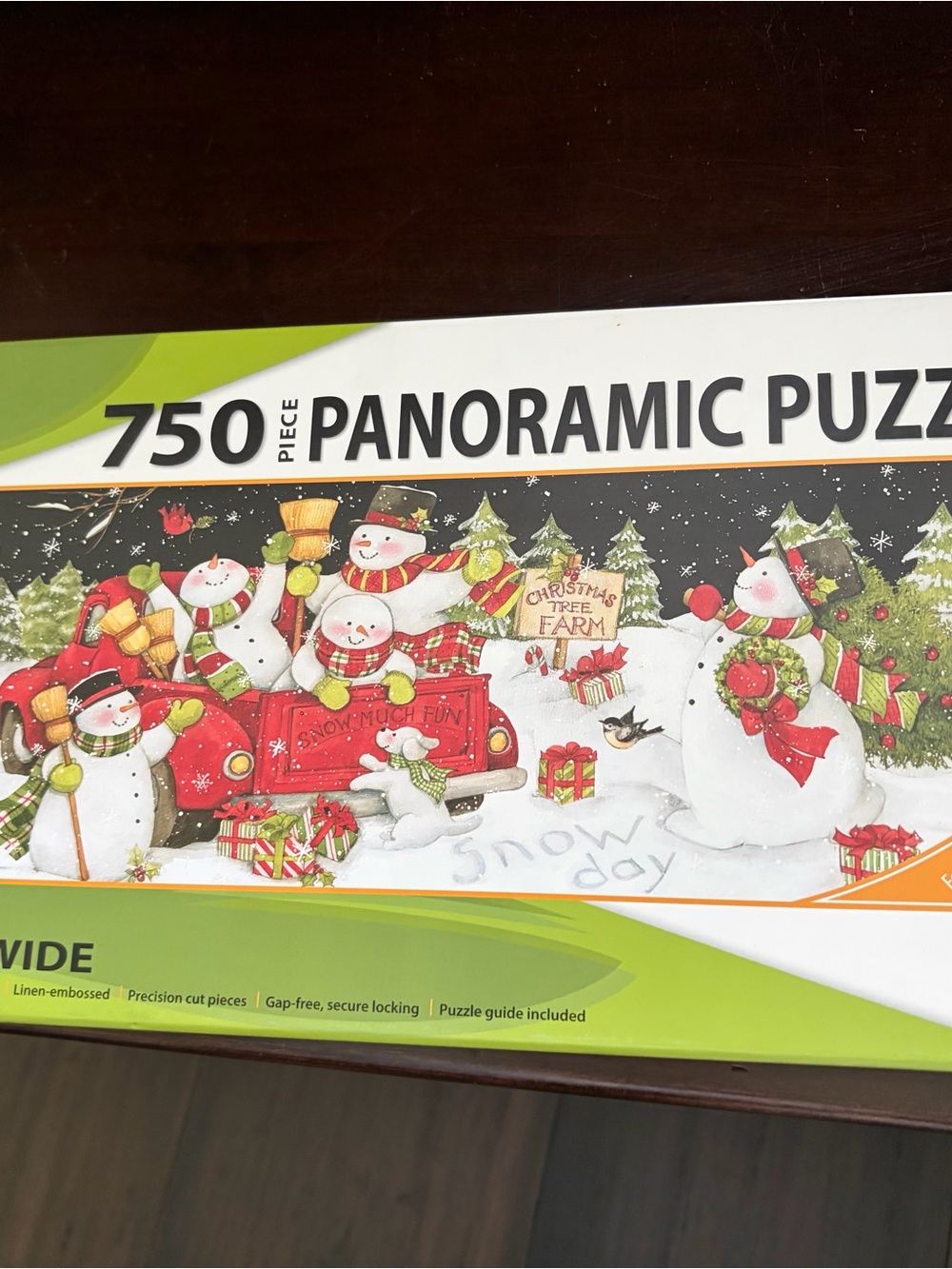 Panoramic Holiday Snowmen 750-Piece Puzzle - White, Red, Green